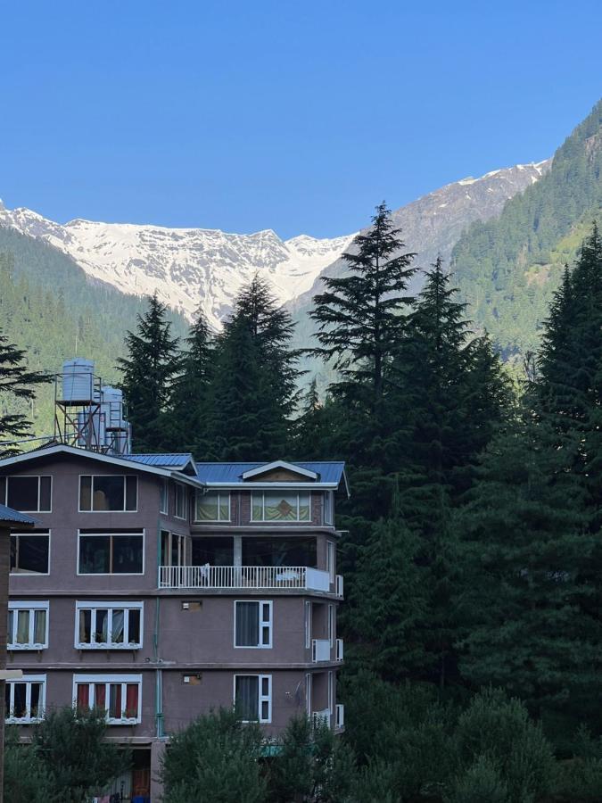 Hotel Mountain Majesty! Top-Rated Luxury Stay Amid Snowcapped Mountains With Balcony And Riverside Calm Manāli Zewnętrze zdjęcie