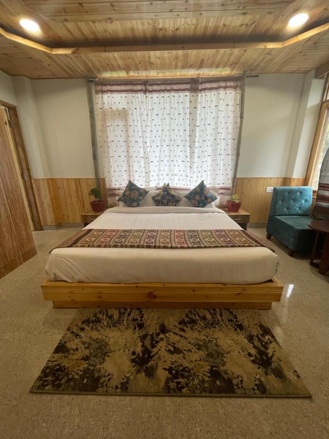 Hotel Mountain Majesty! Top-Rated Luxury Stay Amid Snowcapped Mountains With Balcony And Riverside Calm Manāli Zewnętrze zdjęcie